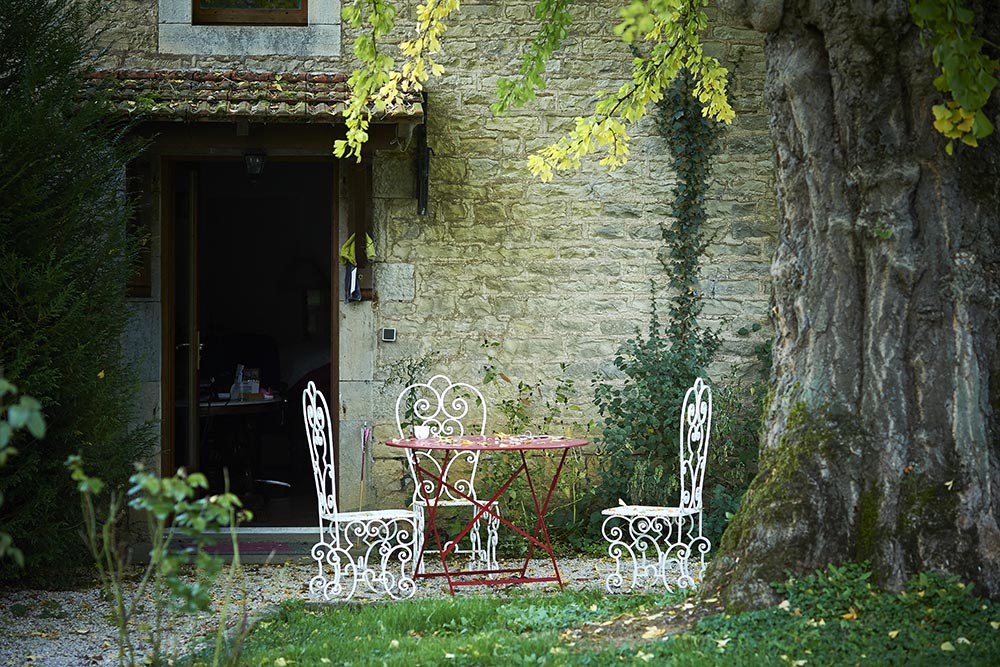 Le Château de la Linotte à Roche-sur-Linotte - détail parc